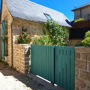 Les Inseparables , Sévérac-lʼÉglise France